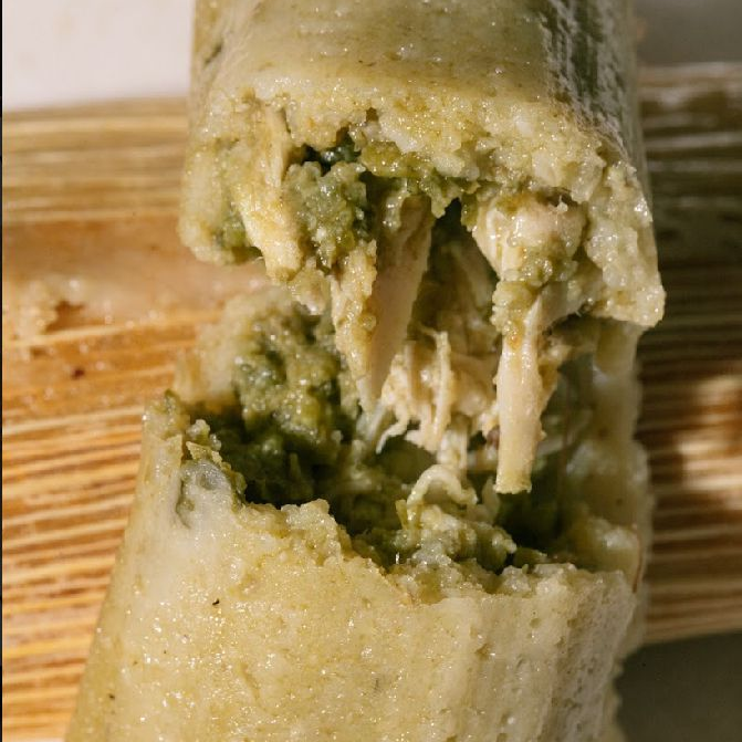 Tamal Verde de Pollo
