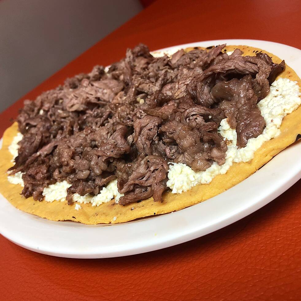 Huarache de Bisteck
