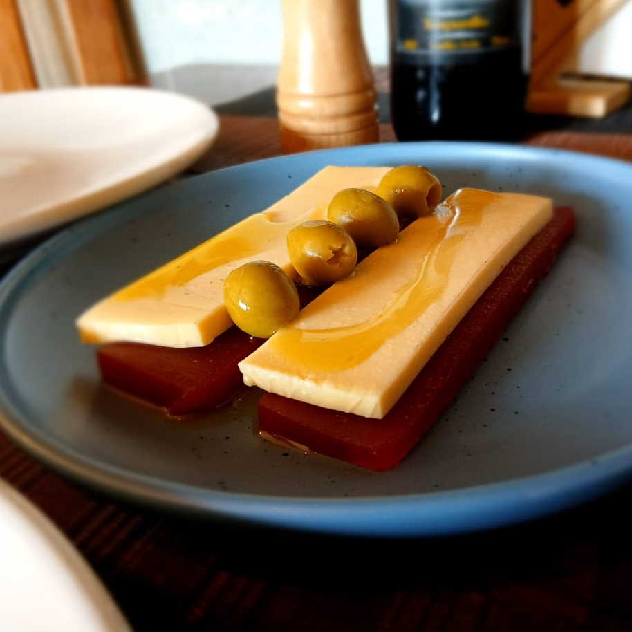 ATE CON QUESO MEDITERRANEO