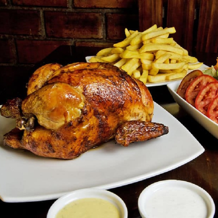 1 Pollo con Ensalada, Papas y Cremas