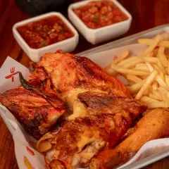 Medio Pollo Asado al Carbón