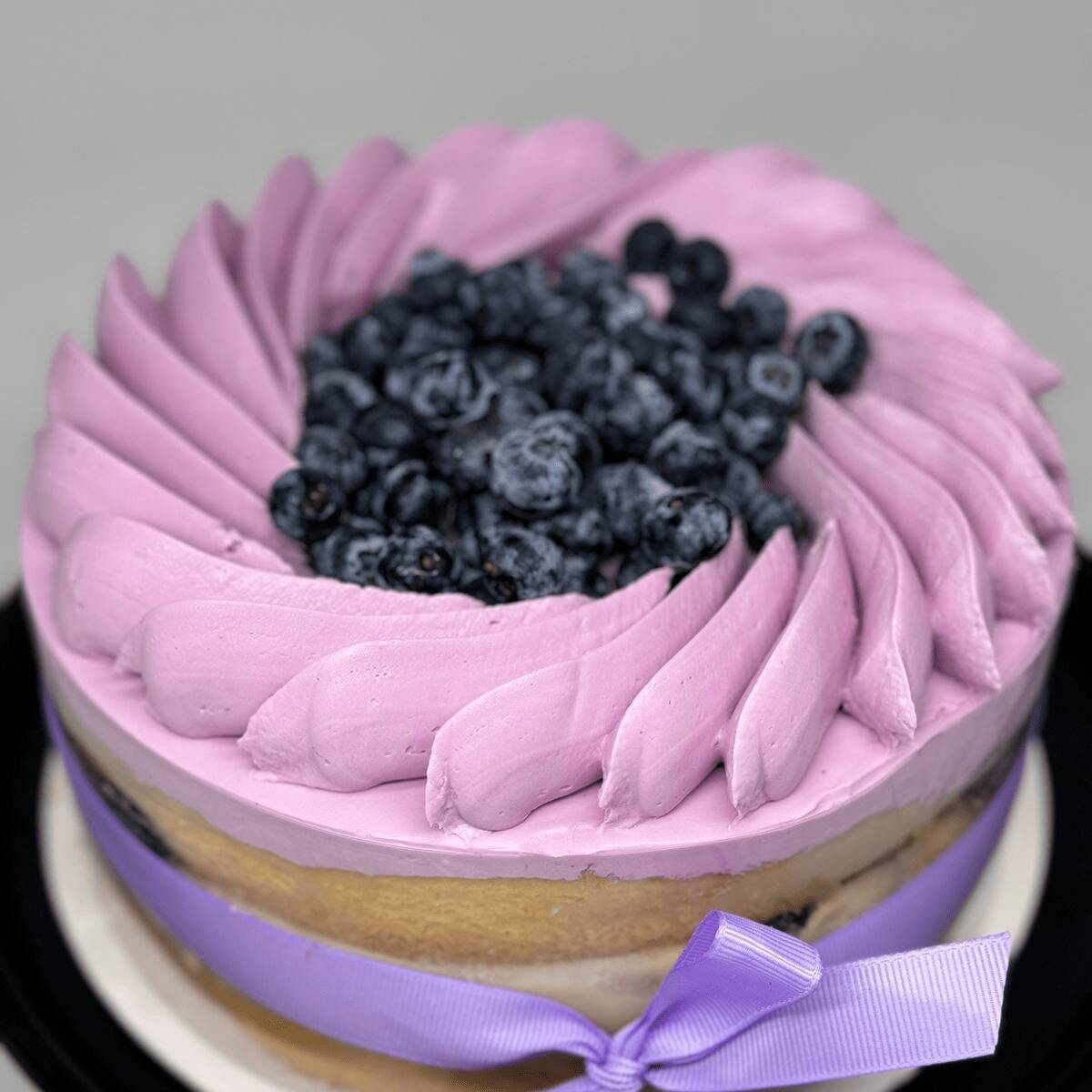 Pastel de Limón Relleno de Cheesecake Blueberry 10