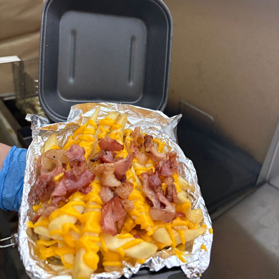 Papas con Queso y Tocino