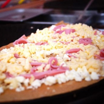 Crepa de Manchego, Queso Tabasco y Jamón