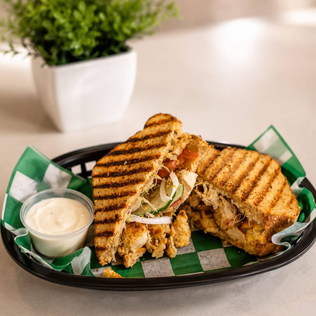 Sándwich con Pollo