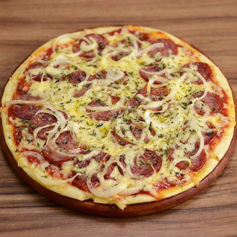 molho de tomate, mussarela, calabresa, e oregano
