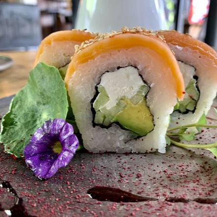 Salmón Roll