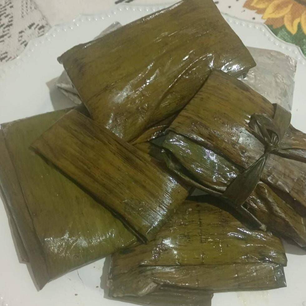 Tamales de Masa Cruda (Puerco y Pollo)