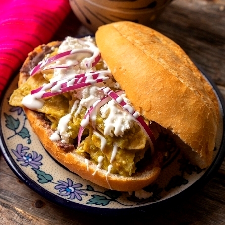 Torta de Chilaquiles