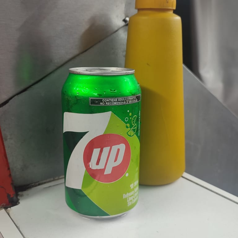 7UP 355 ml