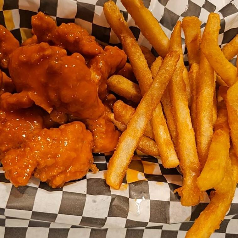 Papas y Boneless