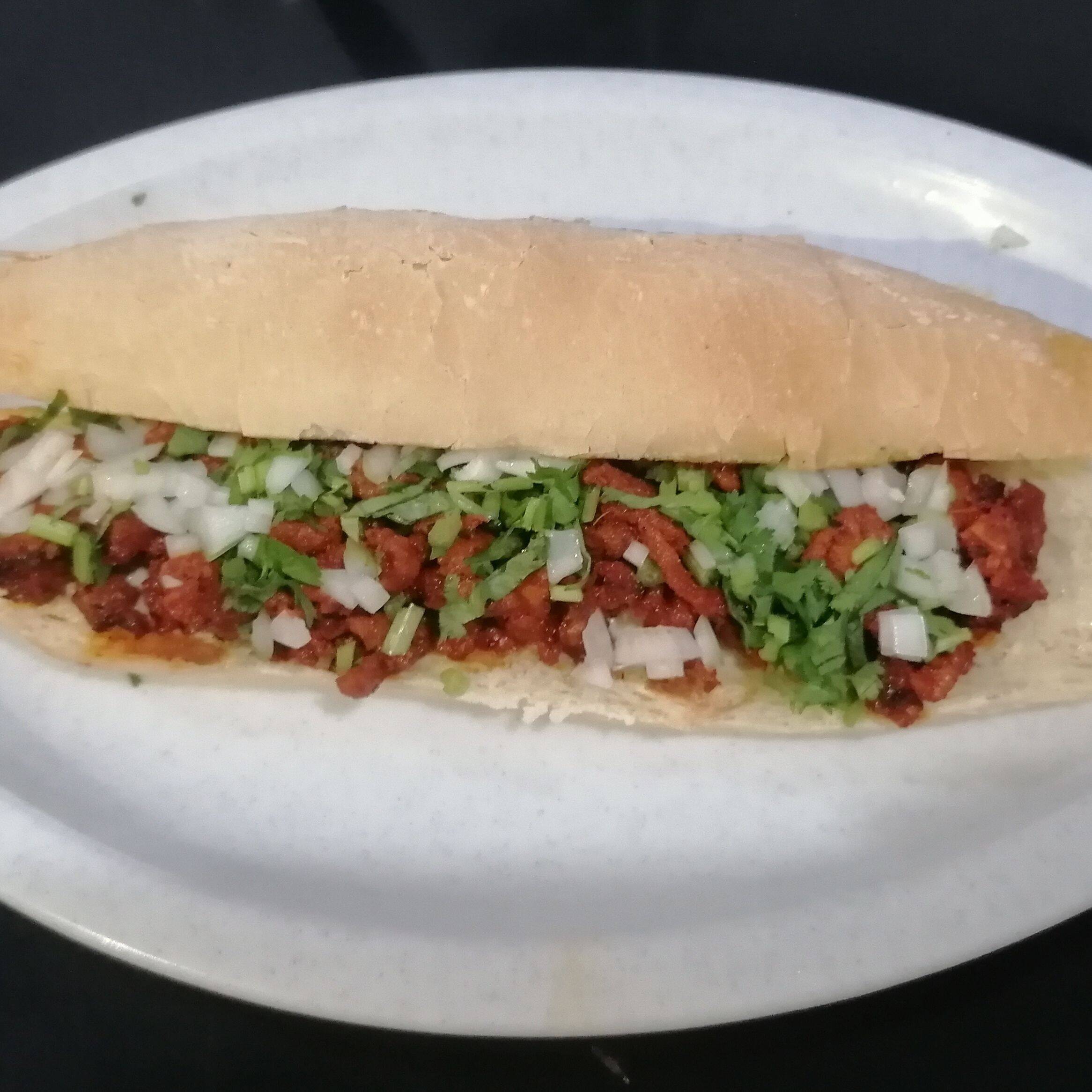 Lonche de Chorizo
