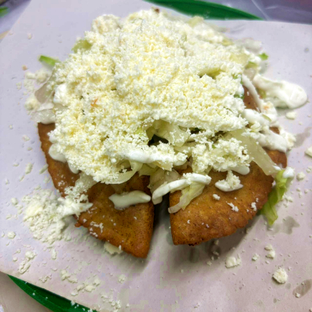 Empanada de Pollo Guisado