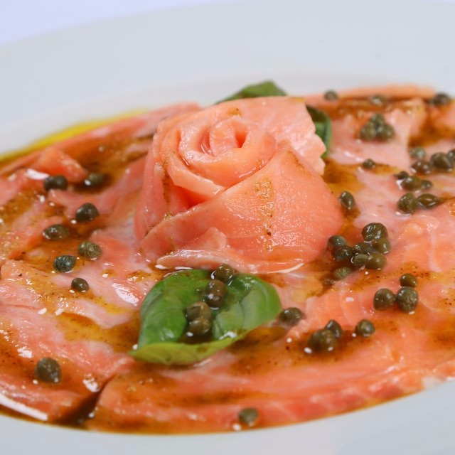 Capraccio Di Salmone