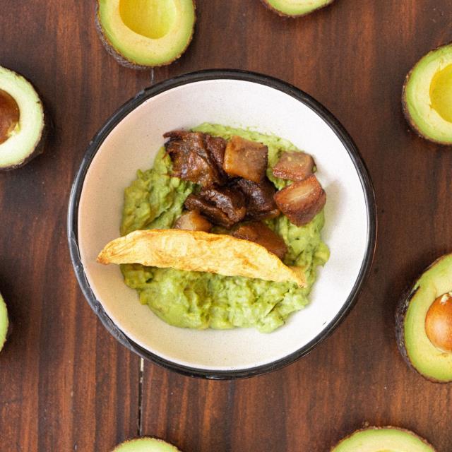 GUACAMOLE CON BARRIGA DE PUERCO