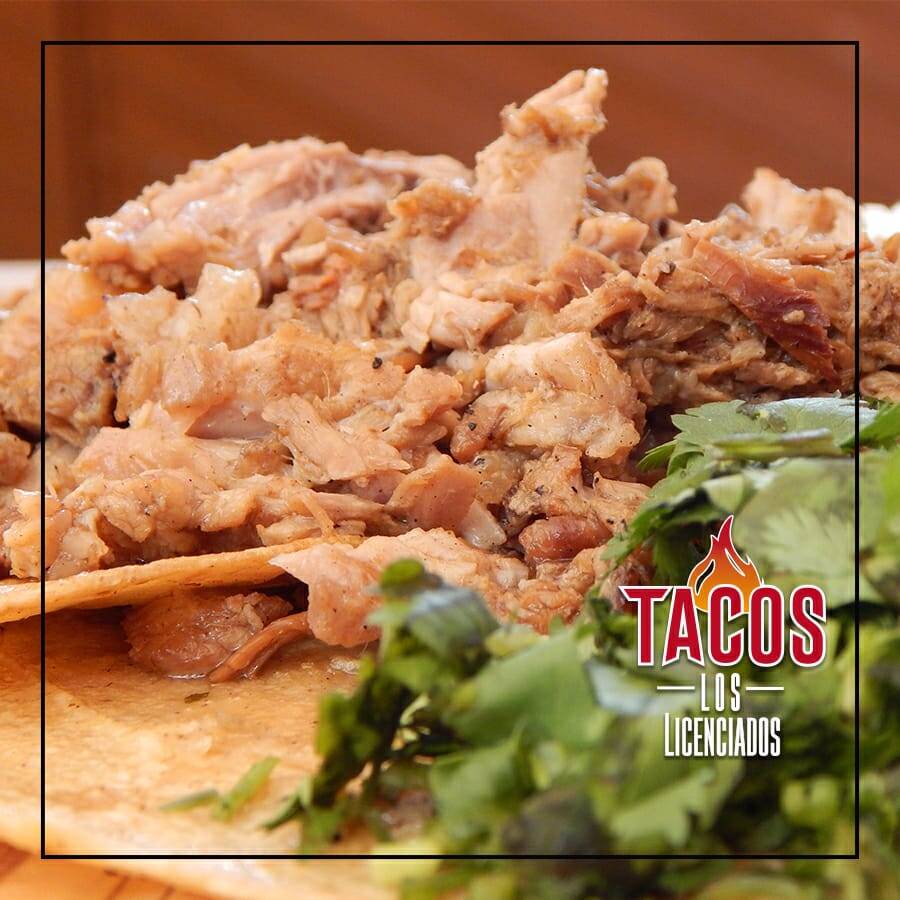 1 Kg. de birria + 1 Lt. de consomé
