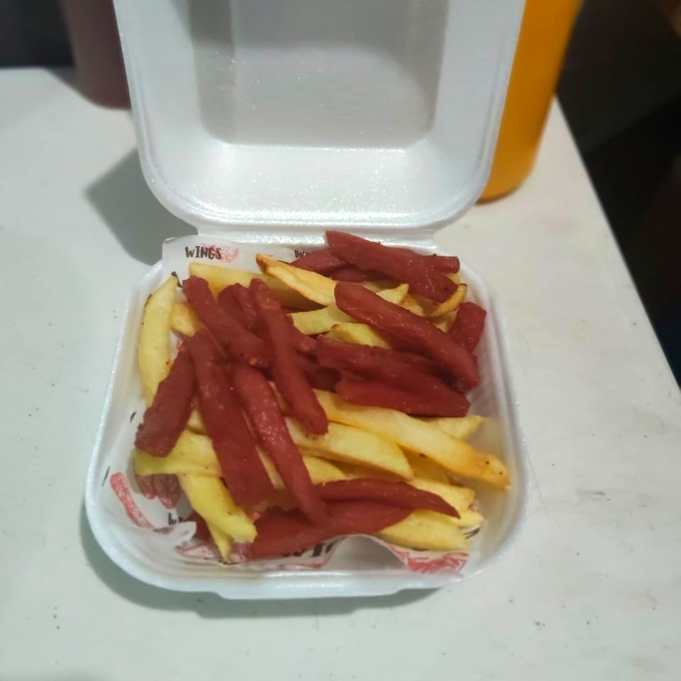 Salchipapas