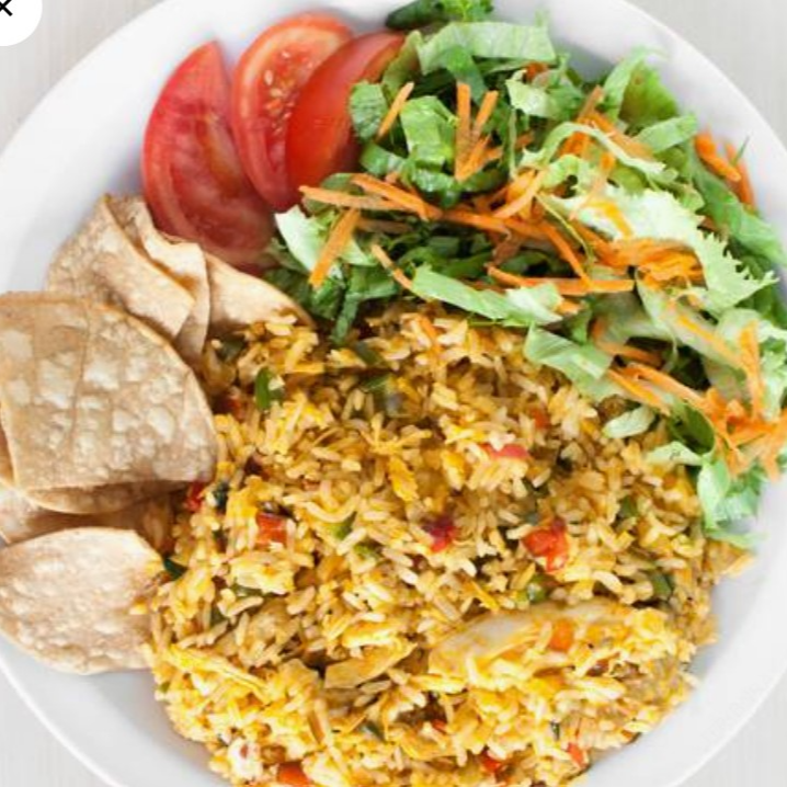 Arroz con Pollo + Papas + Ensalada
