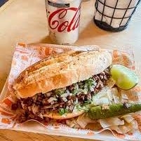 Torta Campechana 🥖🥩(Bistec con Longaniza)