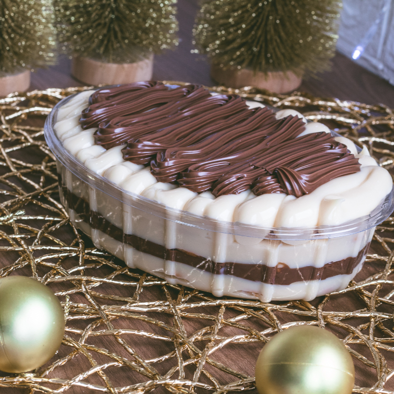 Um delicioso pavê composto por camadas de: creme de Ninho, biscoito de maisena Piraquê e Nutella. Emabalagem 1l/600g