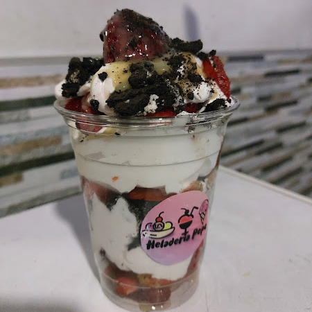 Fresas con Crema y Oreo