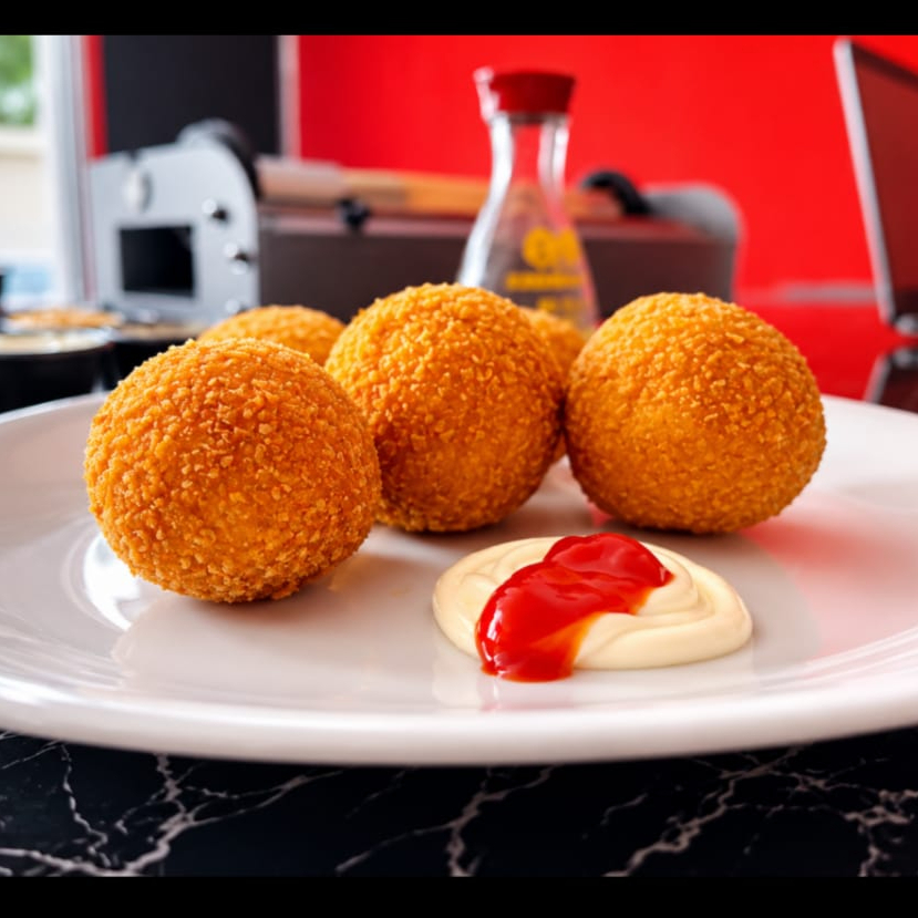 Brochetas de plátano con delicioso queso crema