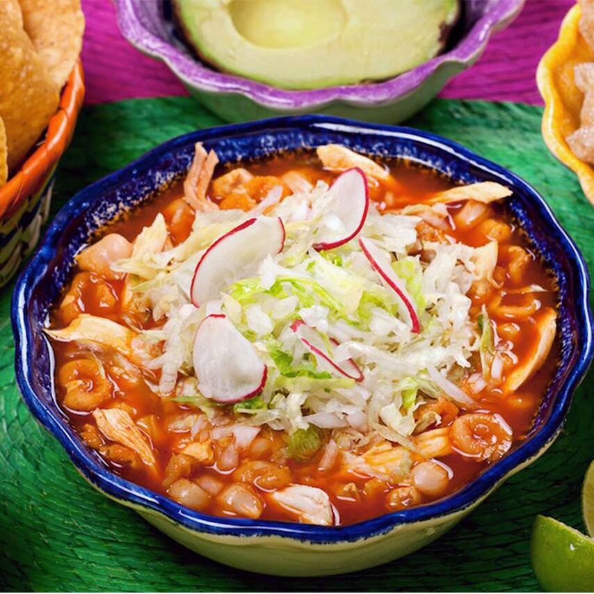 Plato de Pozole Rojo Litro XL