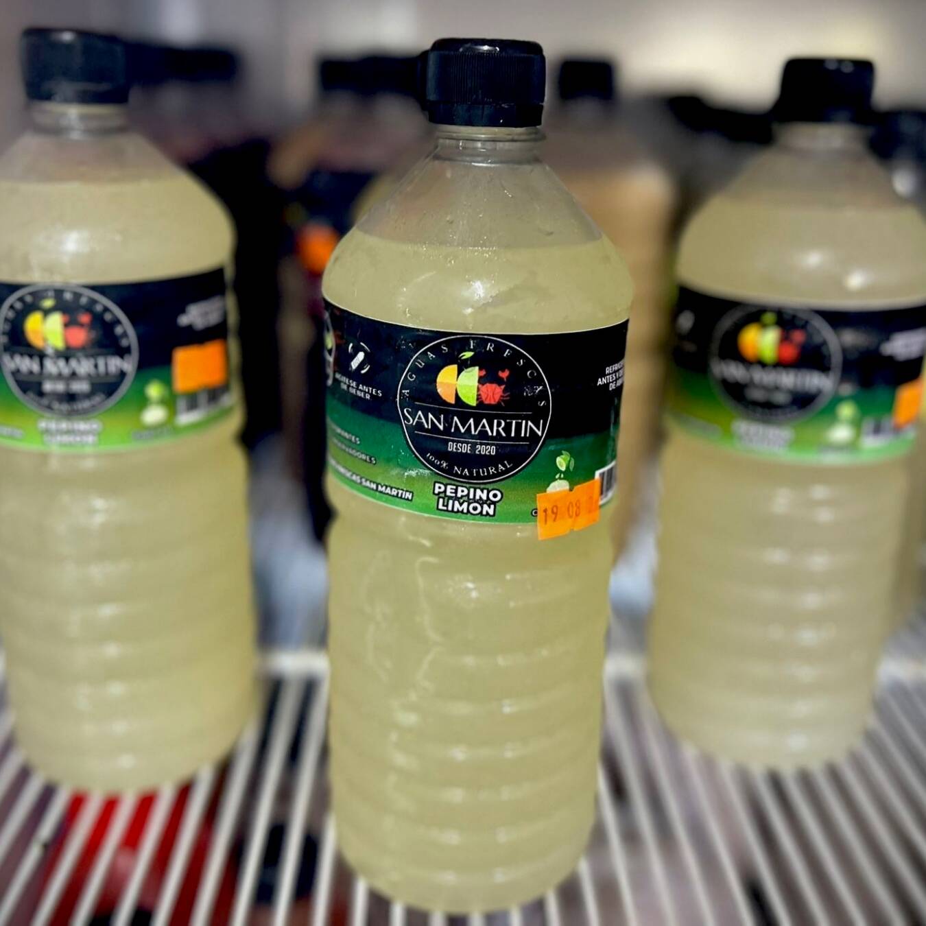 Agua de Pepino con Limon de 1 Litro.