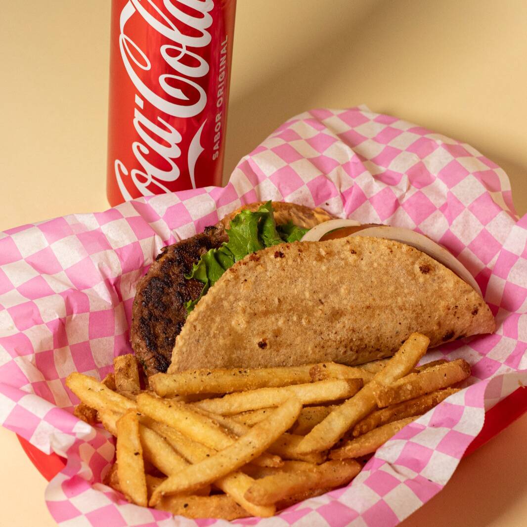 Combo Taco de Res + Papas + Bebida