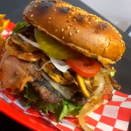 Burger Fundidora + PEPSI