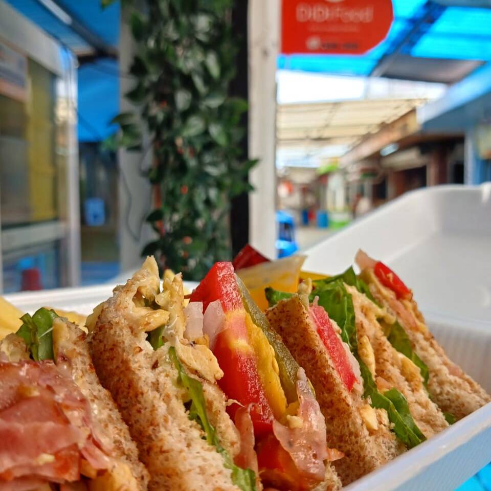 Club Sándwich de Pollo