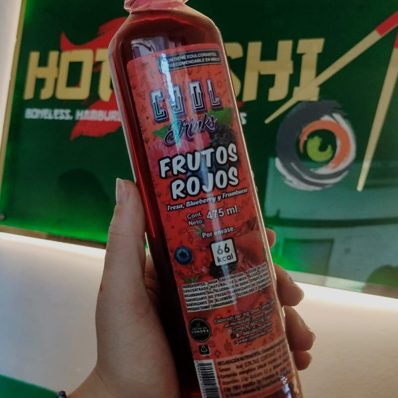 Agua Frutos rojos