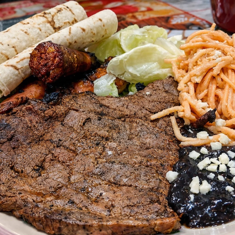 Combo de carne Asada + Chorizo