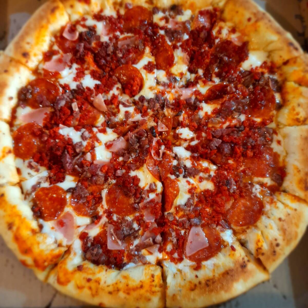 Pizza Carnívora Mediana 8 Trozos