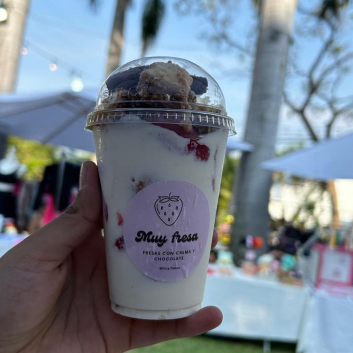 Fresas con Crema Chicas
