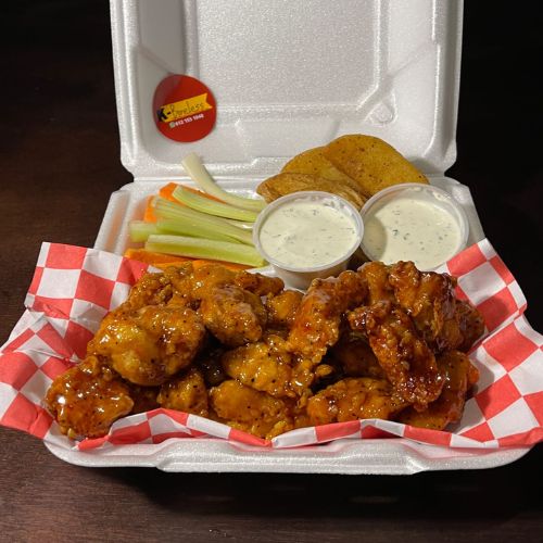Boneless 500 GR. + Papas