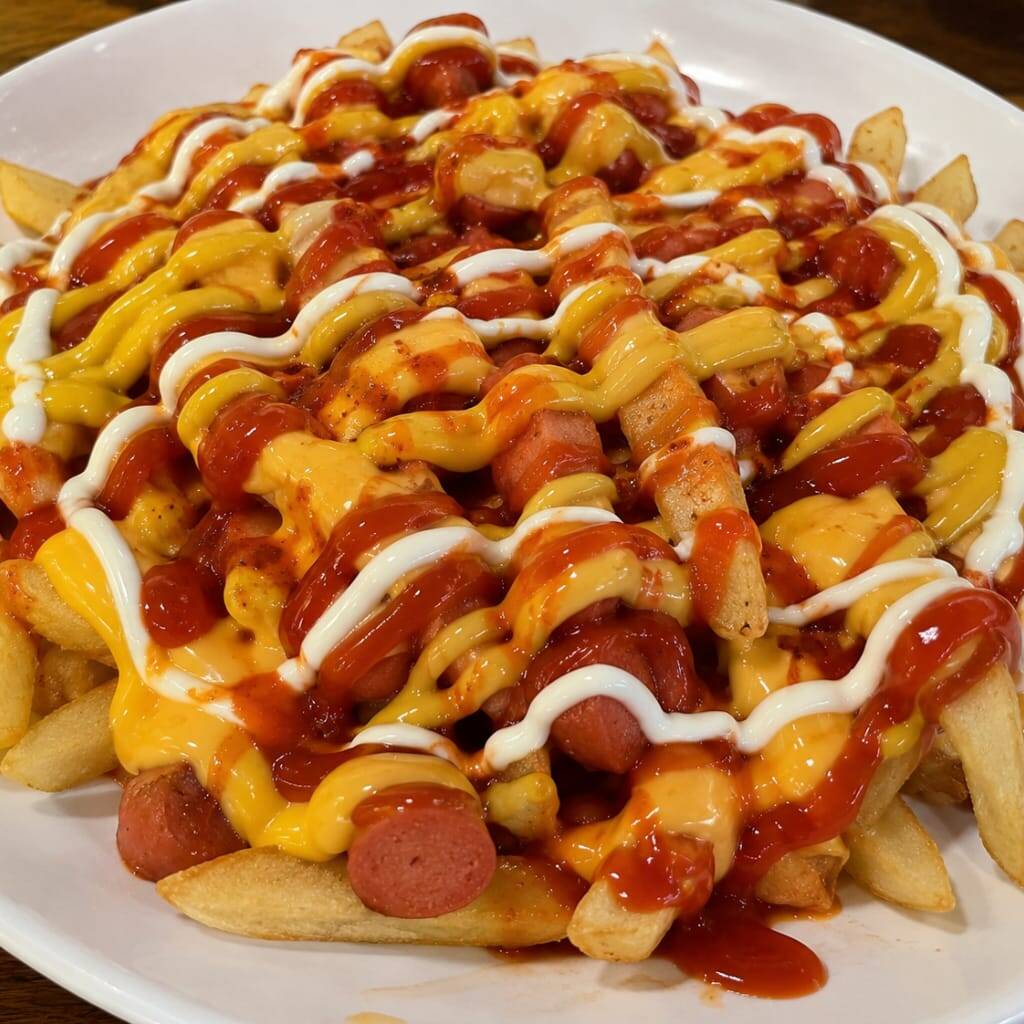 Salchipapas