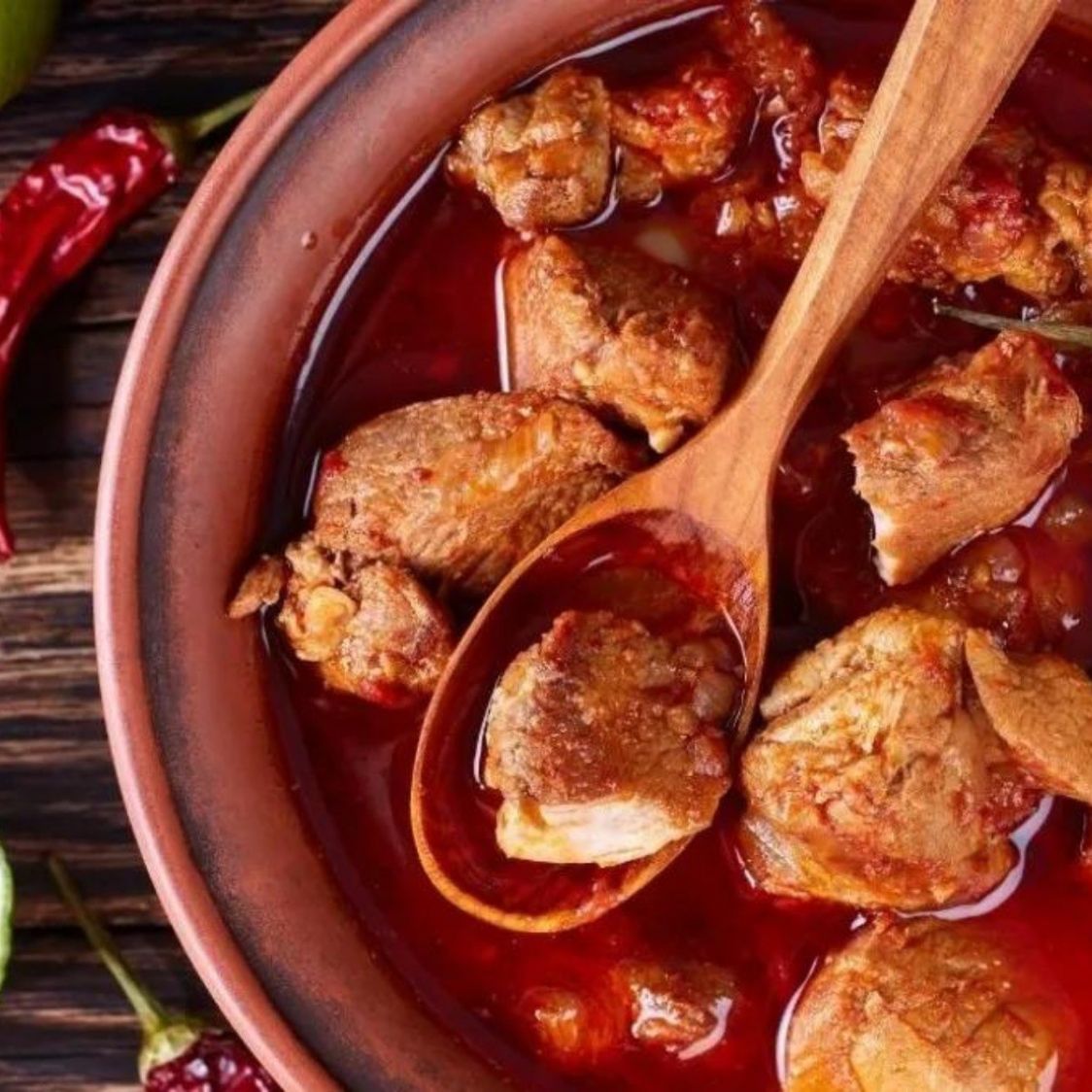 Carne de Puerco  en Salsa de Adobo