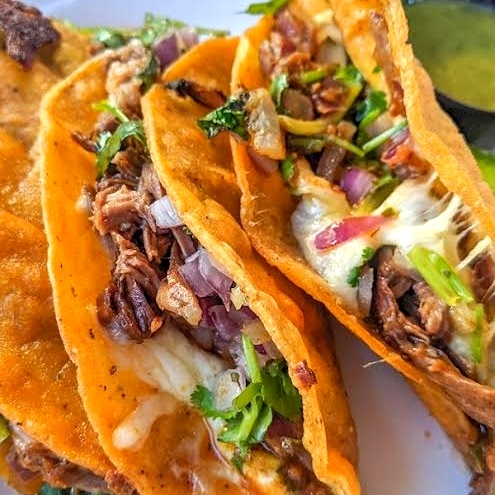 Quesataco de Birria