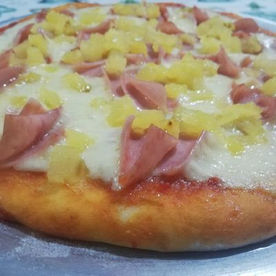 PIZZA HAWAIANA PEQUEÑA (4 PORCIONES DE 30 CM)
