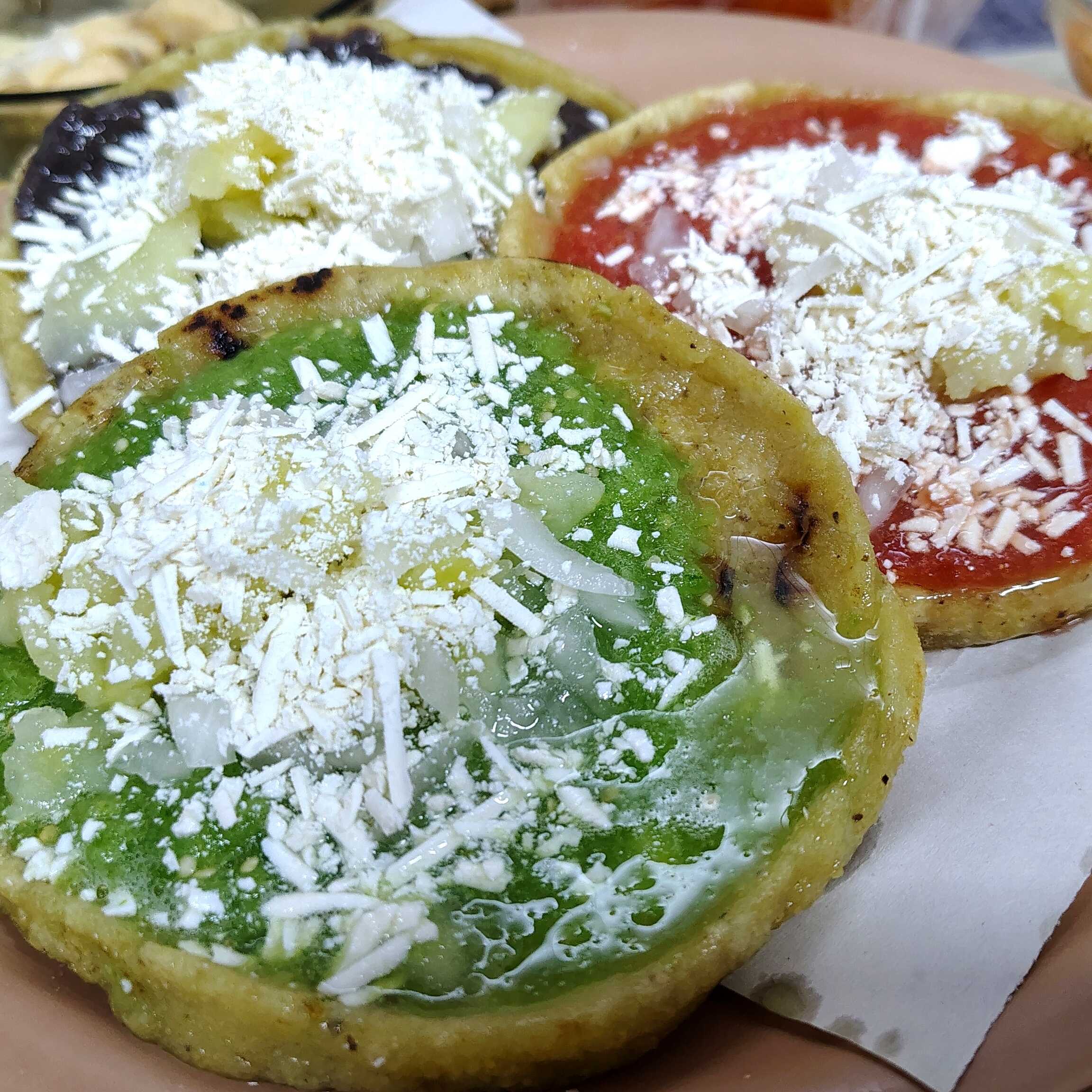 Picadas (Roja, Verde, Frijol)