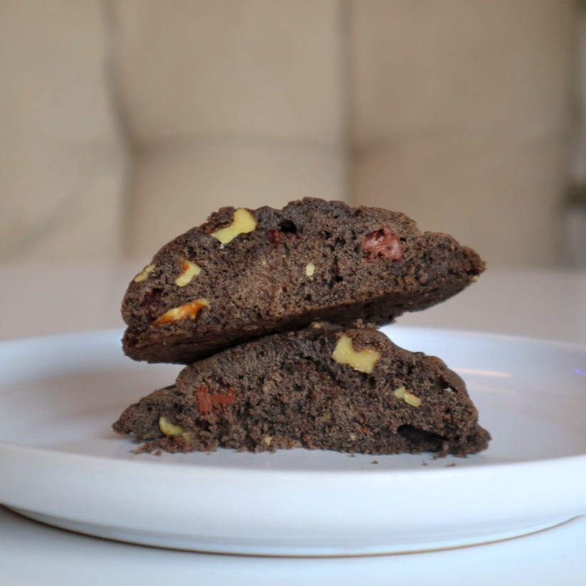 Galleta Sabor Chocolate Negro con Nuez