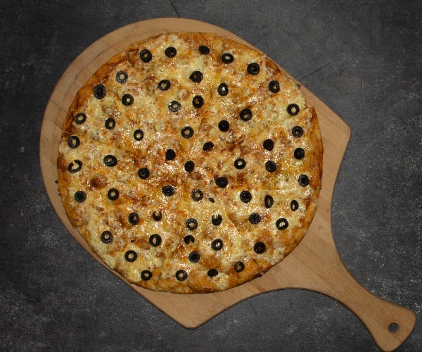 Pizza de aceituna negra