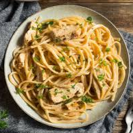 Fettuccine Alfredo con Pollo