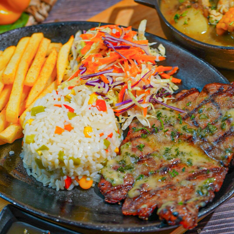 Almuerzo Churrasquito Al Ajillo