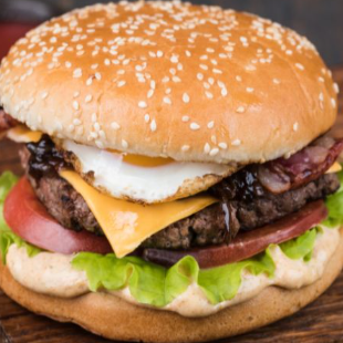 3 X-egg + 3 Batatas + refri 2 l + 3 copo de Açaí de 250ML