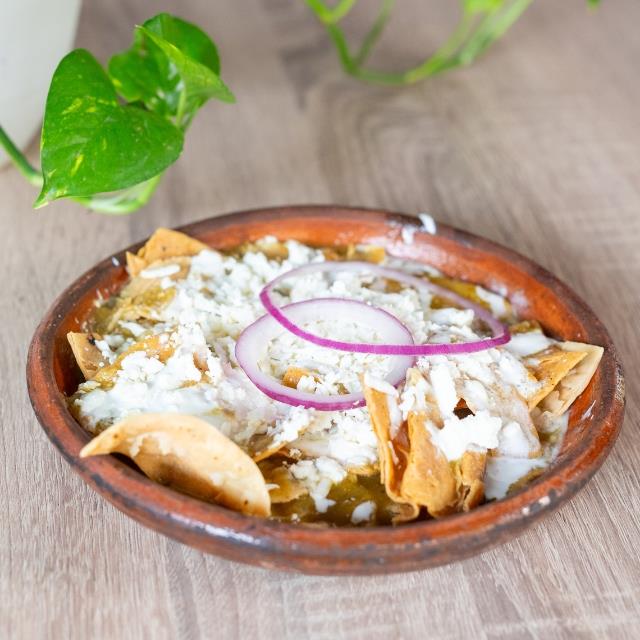 CHILAQUILES DESAYUNO