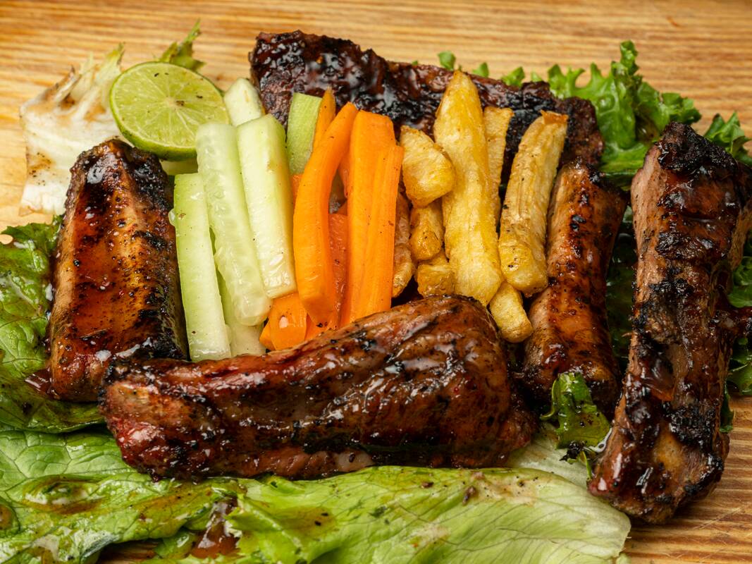 Santuario Asado al Carbón.