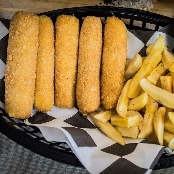 Dedos de Queso con Papas