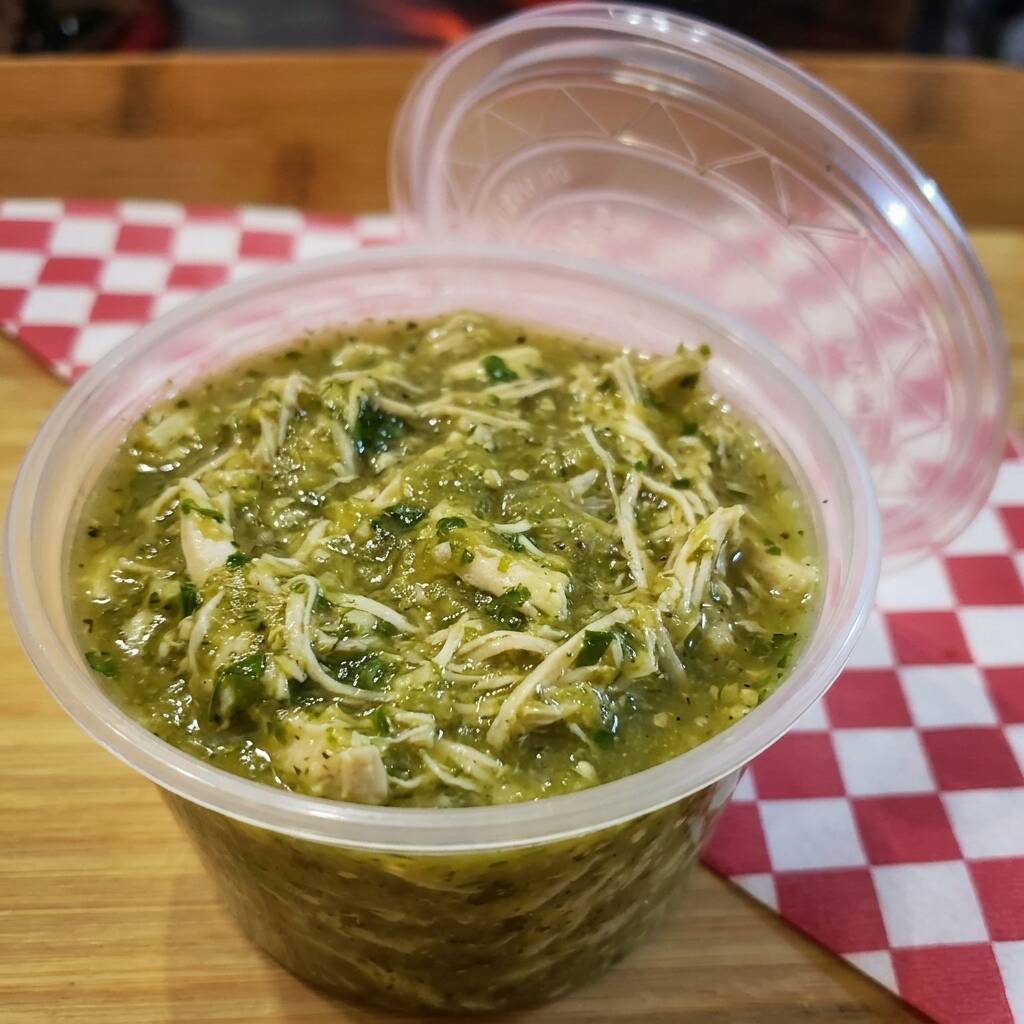 ¡NUEVO! Pollo en Salsa Verde *Recomienda El Balrog
